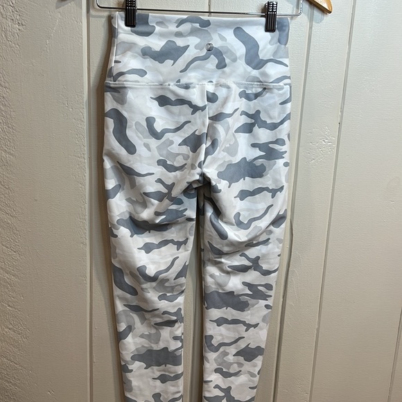 Lot of 2 - Balance Collection Leggings bundle - Picture 5 of 7